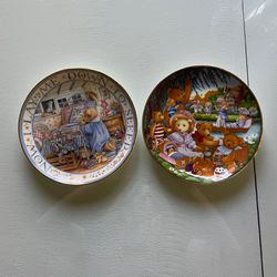 Decorative Fine Bone China And Porcelain Plates  