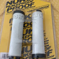 NUKEFROOF ELEMENT GRIPS