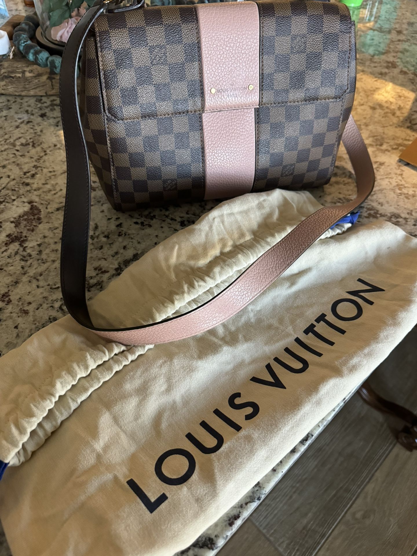 Louis Vuitton Purse- Bond Street Bag