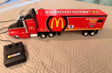 Vintage 1997 toy NASCAR Bill Elliott, McDonald’s racing team remote control semi truck