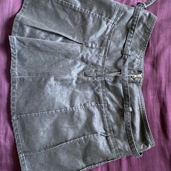 Zara Belted box pleat skirt
