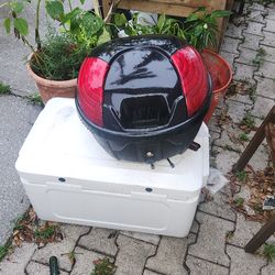 Large scooter trunk
