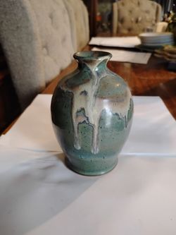 Vintage Japanese drip glaze vase 5.5"
