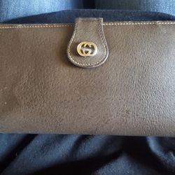Vintage Gucci Checkbook Wallet 