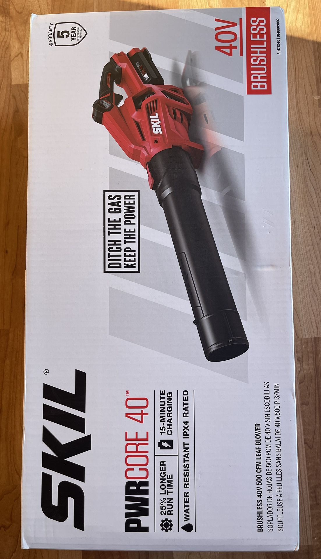 Brand New .Skill, cordless leaf blower