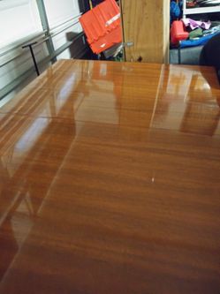Table solid wood