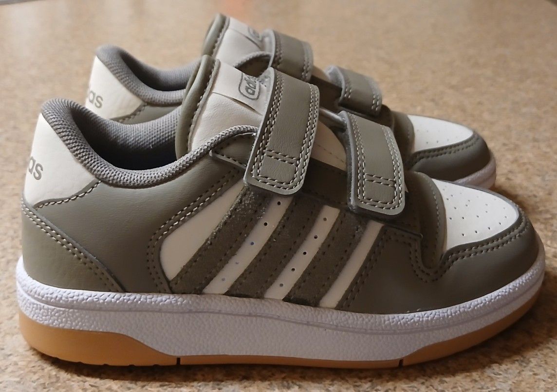 size 12 KIDS ADIDAS SNEAKERS