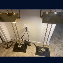 ONE LEFT Of Antique Desk Reading Lamp With Two Plug In Outlets In Each Lamp