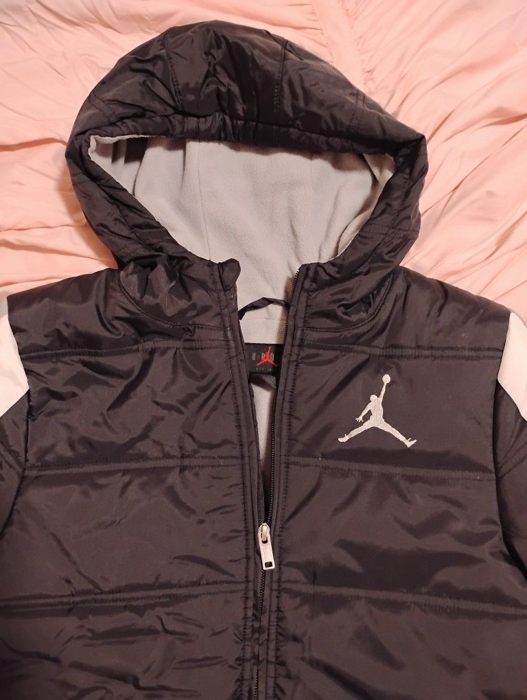 Like New Kids Jordan Coats. 2"
