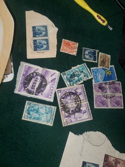 Collectable Foreign Stamps (Over 1000 Available)