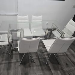 Modern Glass Dining Table Set – 6 Chairs – Like New