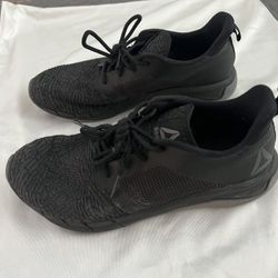 Girls Reebok Shoes- 3.5