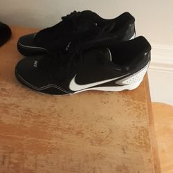 New Nike Baseball Cleats