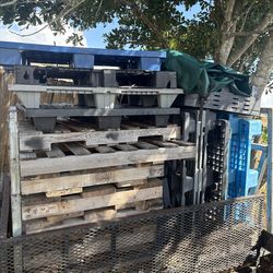 Free pallets