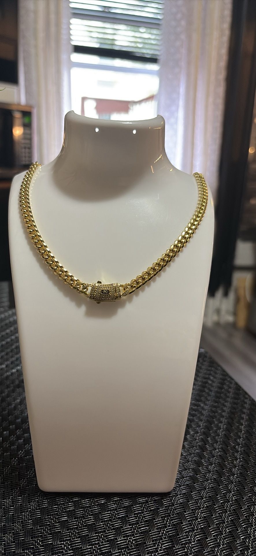 Chocker Cuban Link Mónaco 16” 6mm Gold Plated