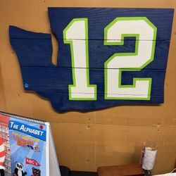 Seahawks 12 Sign 
