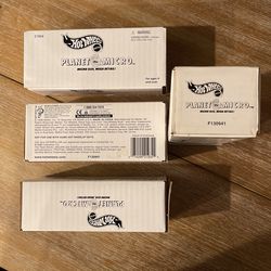 Hot wheels 4- planet micro set #22934 