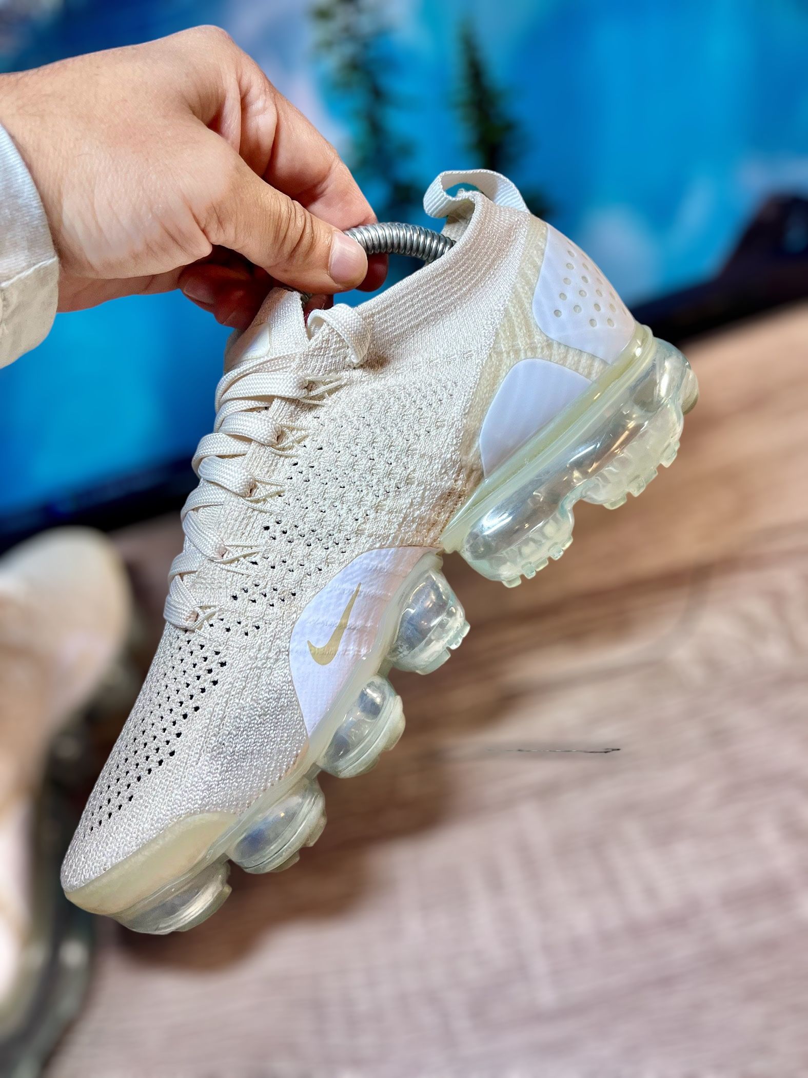 light cream air vapormax part