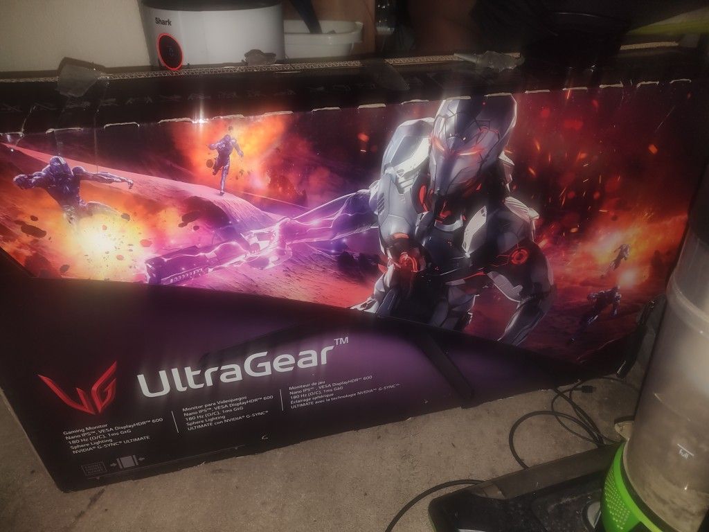 34" LG UltraGear Gaming Monitor 