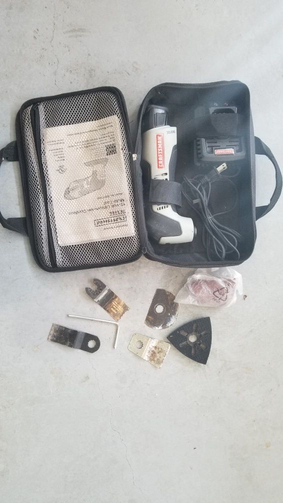 Craftsman 12v Lithium ion Multitool Kit