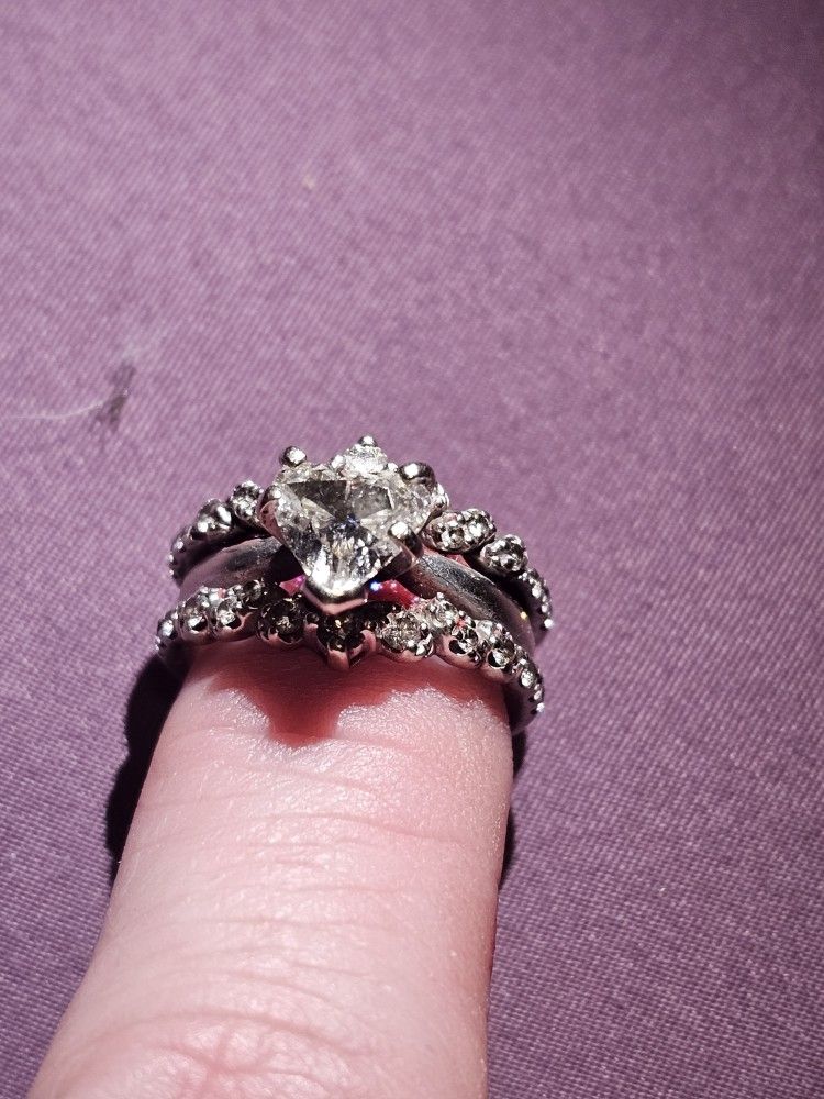 Wedding Band Set