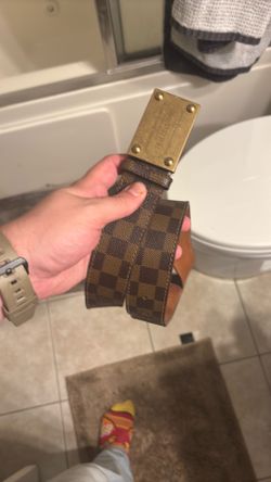 Genuine Luis Vuitton Inventor (French) Belt *Open to Offers*