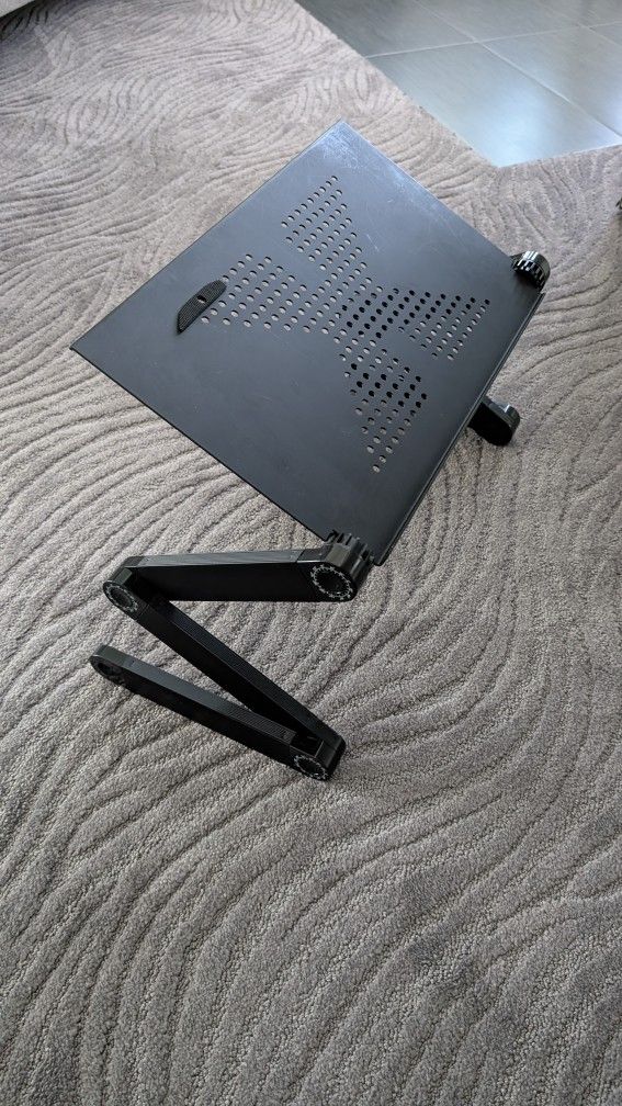Adjustable Laptop Stand
