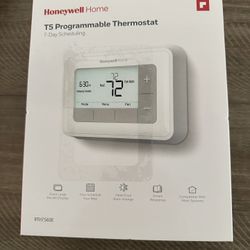 T5 Programmable Thermostat 