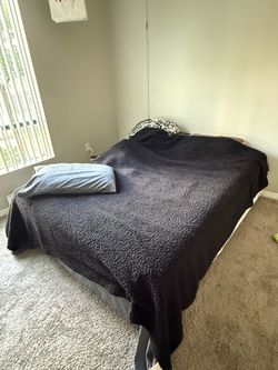Queen size bed