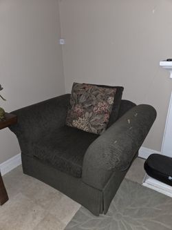 FREE Sofa Chair