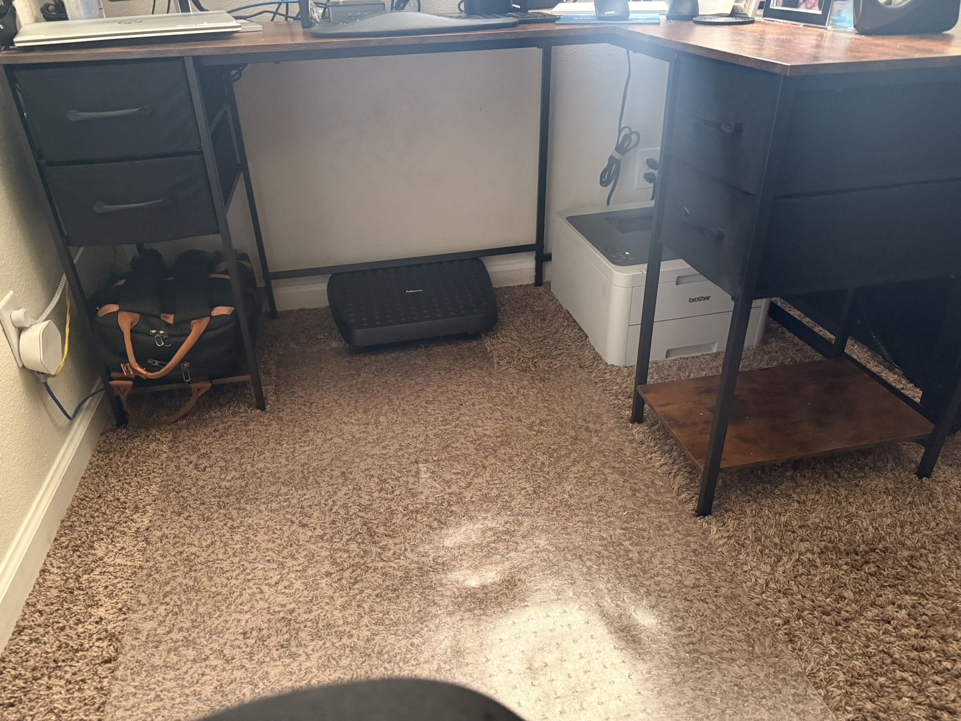 L Shaped Computer Desk (Brown)