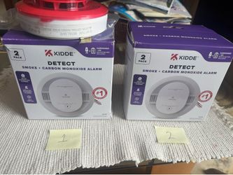 Smoke Alarm: Kidde Smoke and Carbon Monoxide Detectors Model 30CUAR