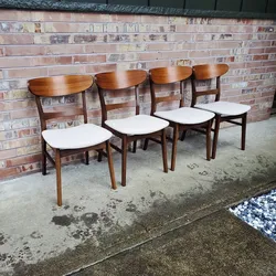 Set of 4 Mid Century Modern Style Walnut Dining Chairs