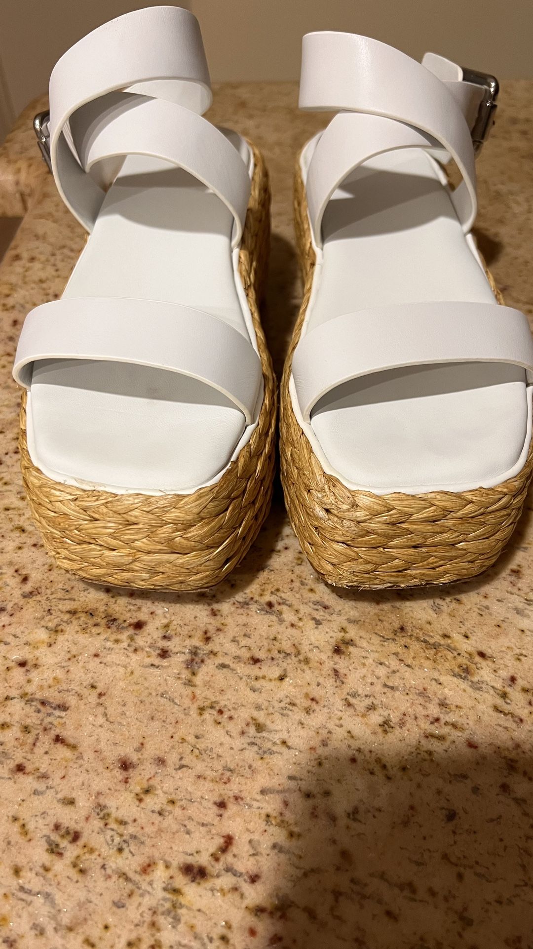 PURE Donna Karan Lolah Ankle Strap Raffia Platform Sandal White Leather Size 7.5