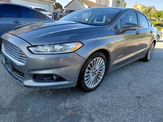 2014 Ford Fusion HYBRID