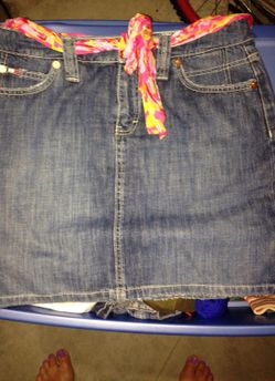 Tommy Hilfiger Size 10 Jean Mini Skirt