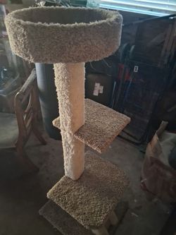 Cat tree