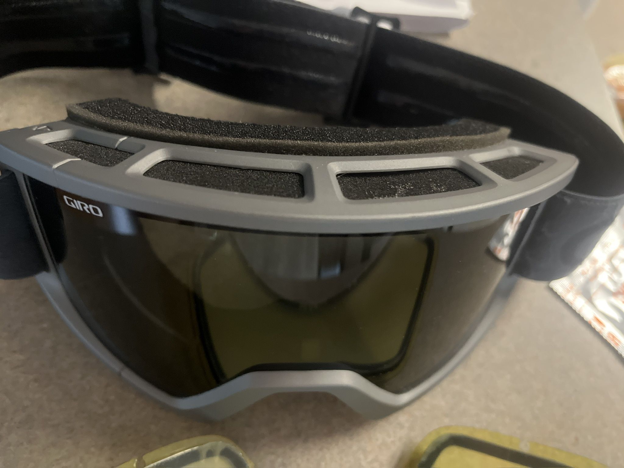 Giro Snowboarding/ski goggles 