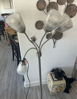 5 Light Lamp