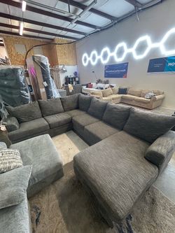 Large Gray Fabric U-Shaped Sectional Sofa