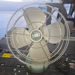 Zero Model 1250R Vintage Electric Desk Fan