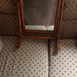 Antique Mirror For Cozy Home