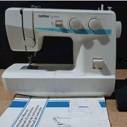 Working Brother LS-1217 Sewing Machine

Firm price