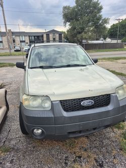 2005 Ford Escape
