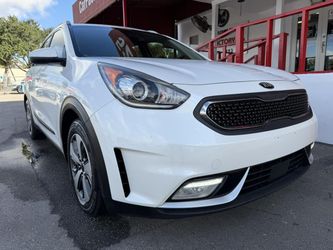 2017 KIA Niro