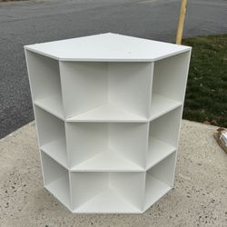 Brightroom 9 Cube Corner Bookshelf - New in Box - Marietta, Pa Pick Up