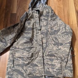 Military Parka Jacket Size Large