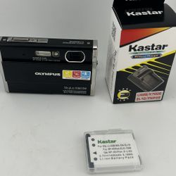 Olympus Stylus 1050 SW 10.1 MP Digital Camera Batt + Charger