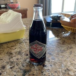 Vintage Coca Cola W/Tacoma Dome 10oz Bottle- Never Opened