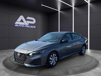 2025 Nissan Altima